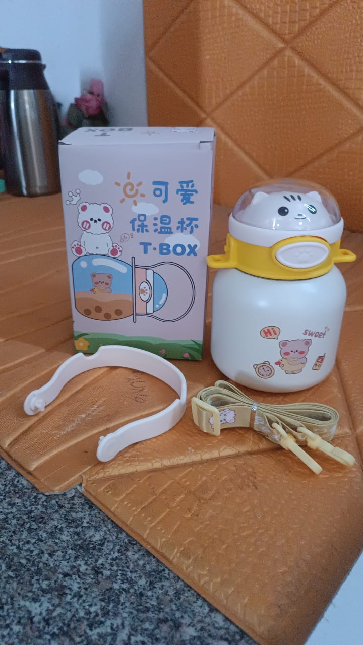 Stainless Steel Kltten Bottle Vacuum Insulated Cup With Handle Strap (700 Ml)